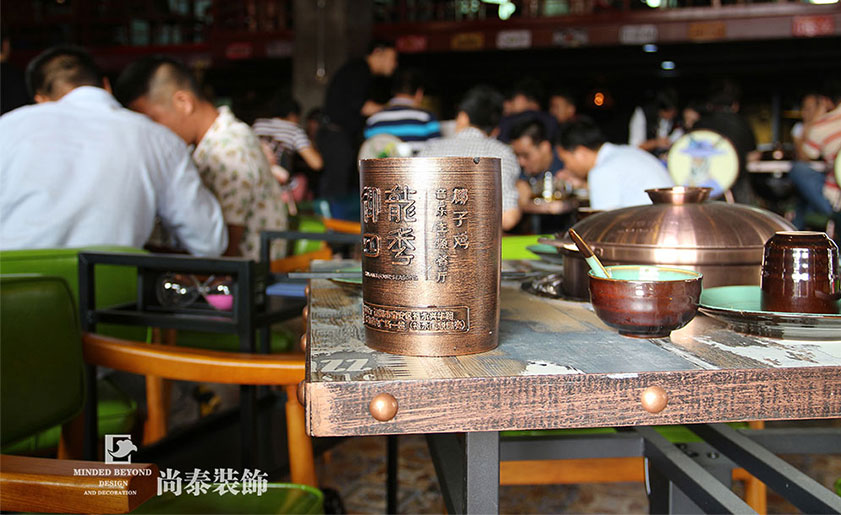 工業(yè)風(fēng)餐飲裝修實景圖-御龍四季椰子雞
