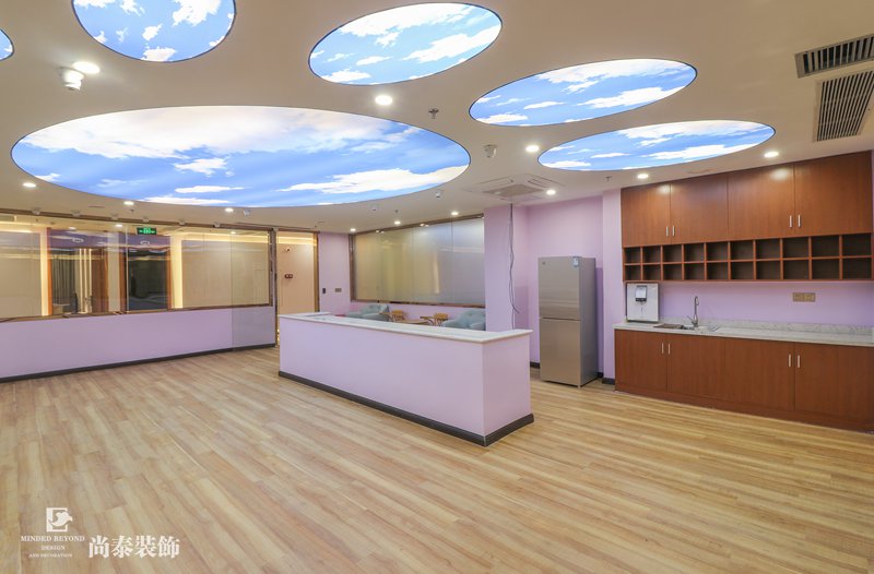 月子會所員工辦公室裝修實景圖